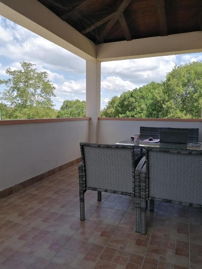 Appartamento House Mario Near Rovinj Kanfanar Esterno foto