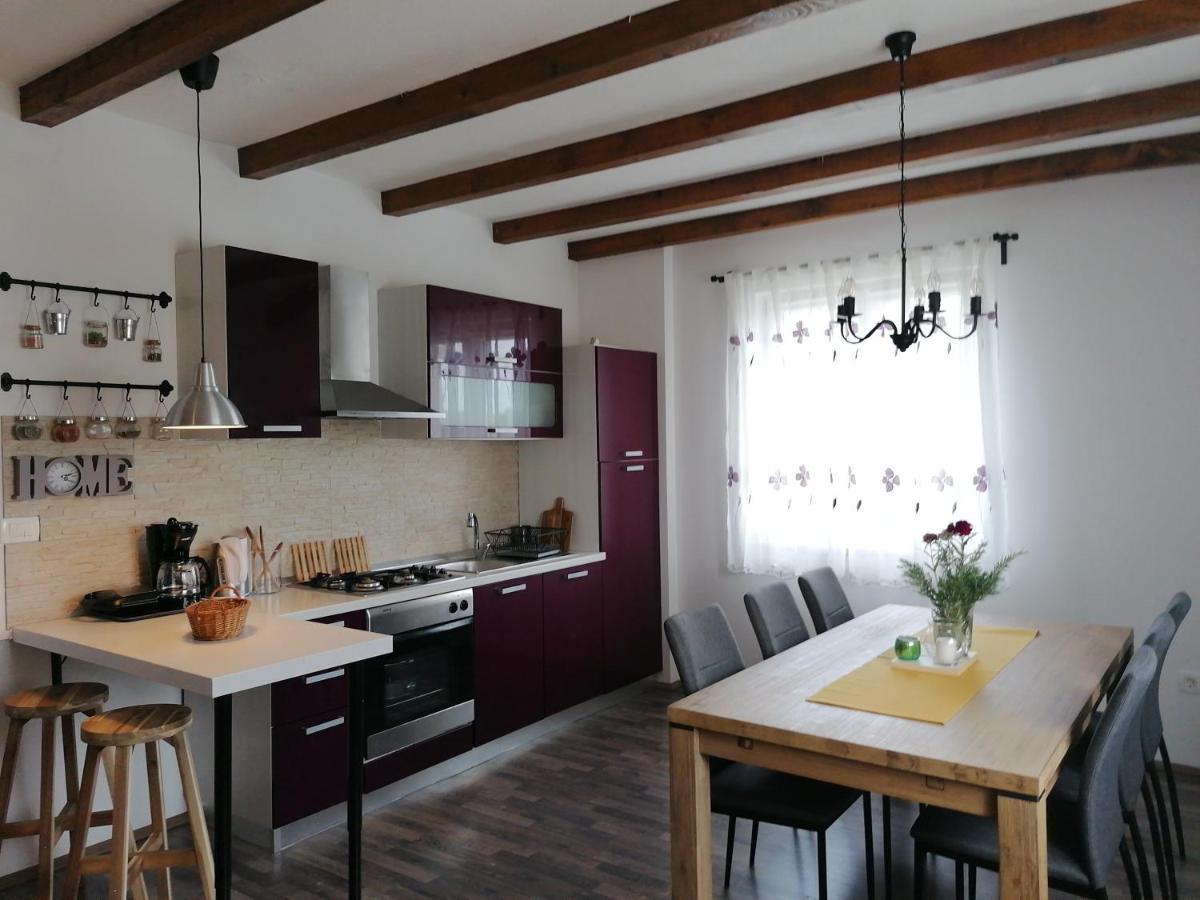Appartamento House Mario Near Rovinj Kanfanar Esterno foto