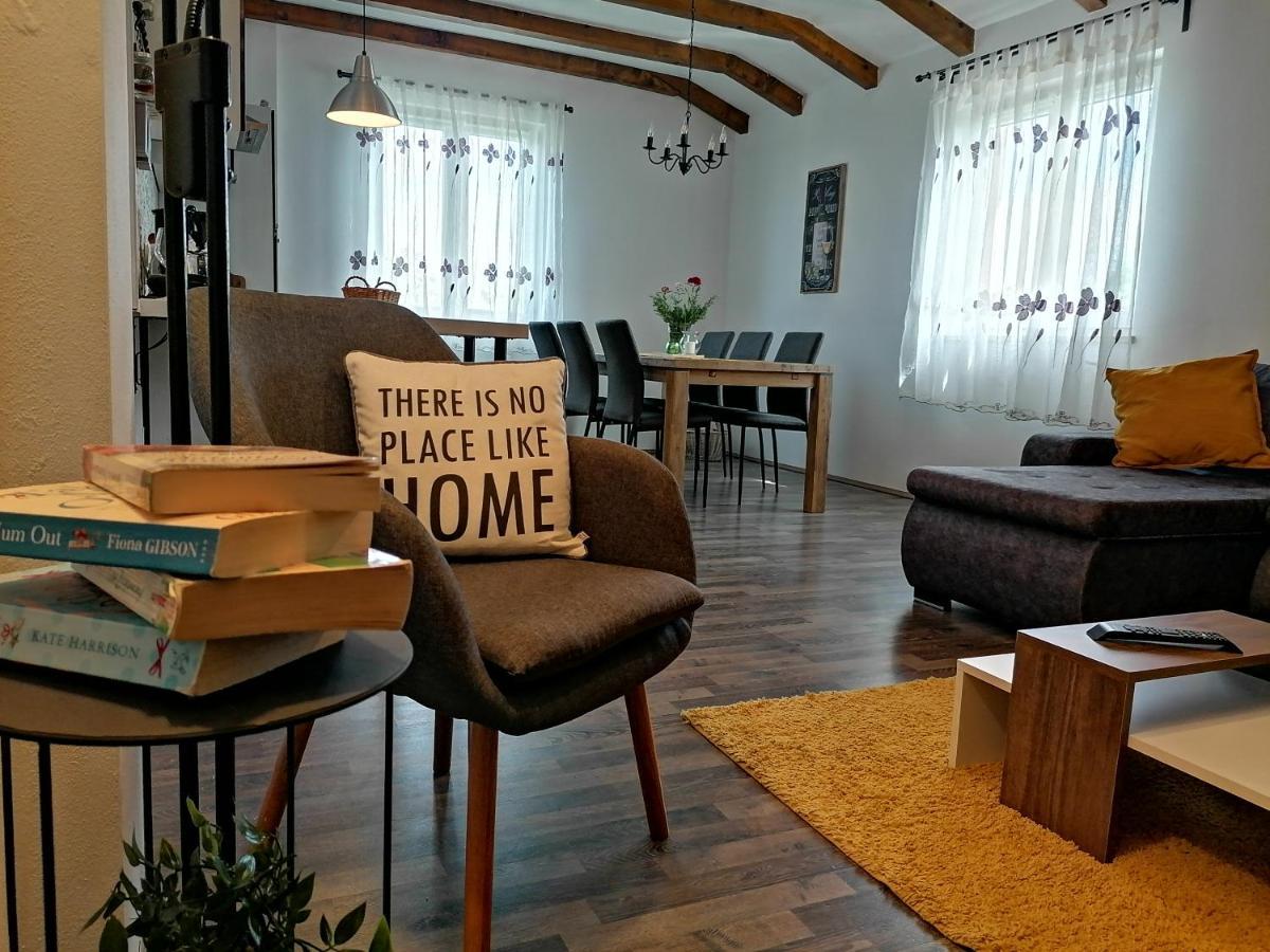 Appartamento House Mario Near Rovinj Kanfanar Esterno foto