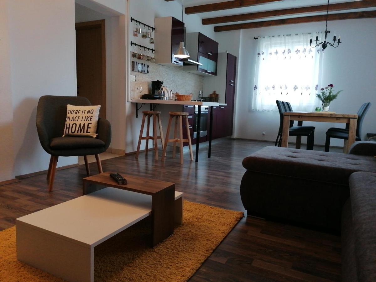 Appartamento House Mario Near Rovinj Kanfanar Esterno foto