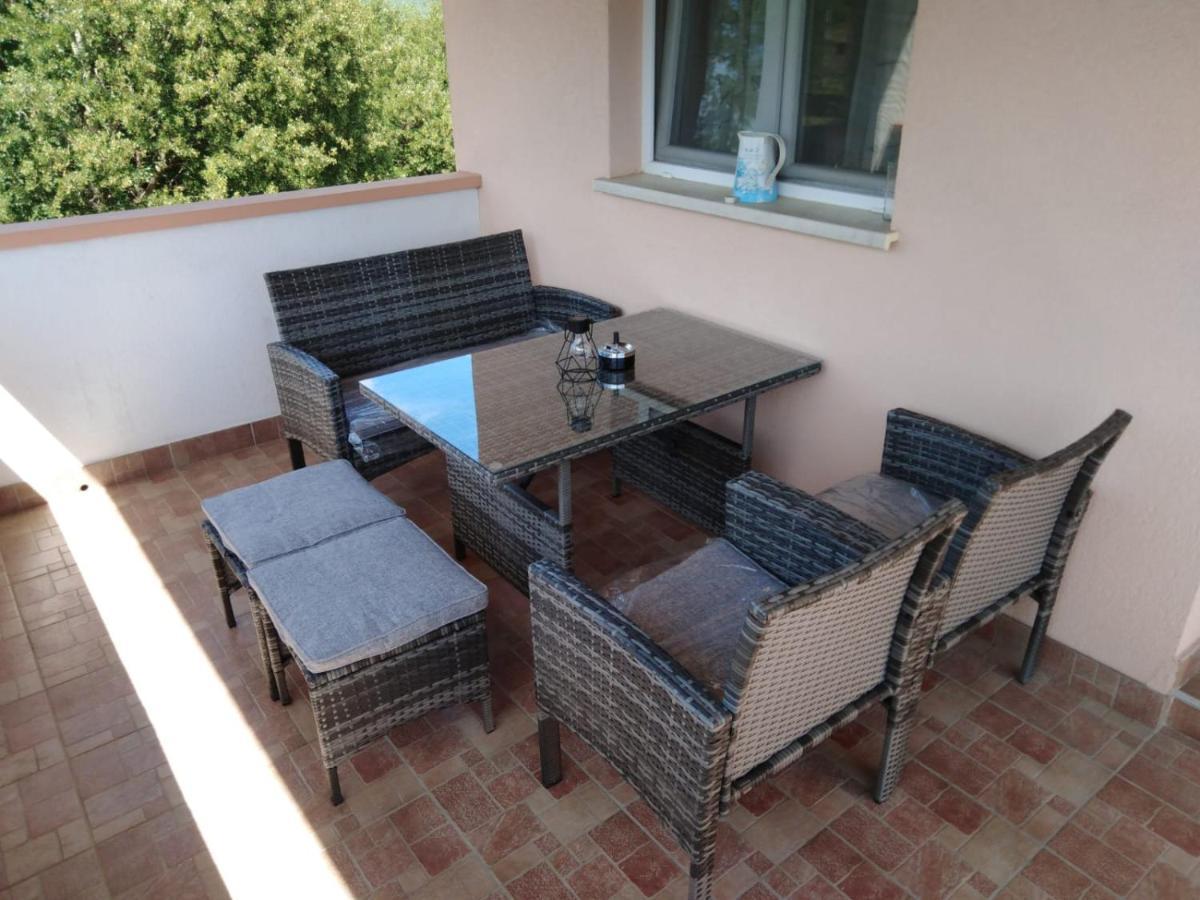 Appartamento House Mario Near Rovinj Kanfanar Esterno foto